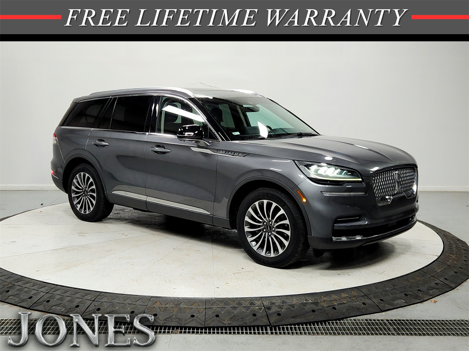 2023 Lincoln Aviator Reserve's photo