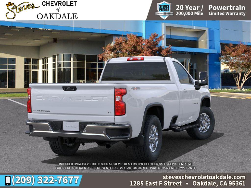 2025 Chevrolet Silverado 3500HD LT photo 4