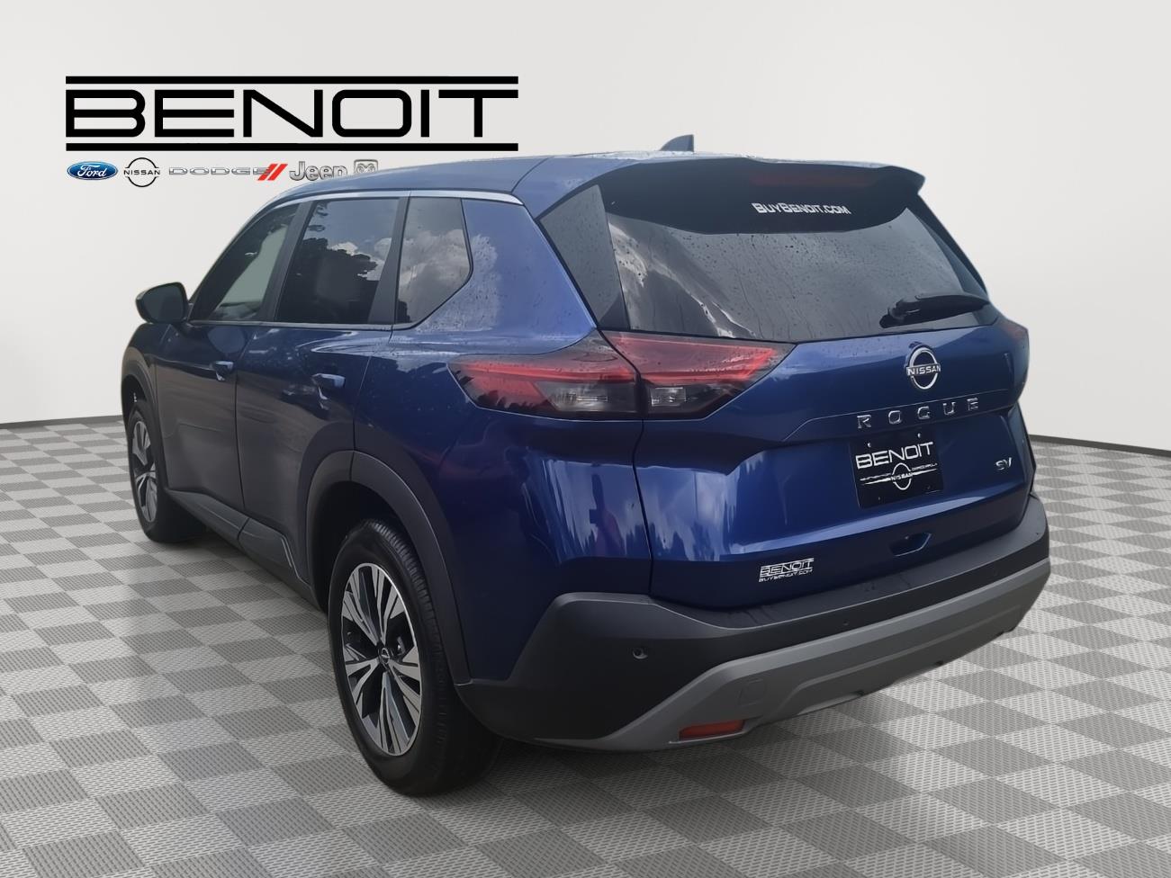 2023 Nissan Rogue SV photo 7