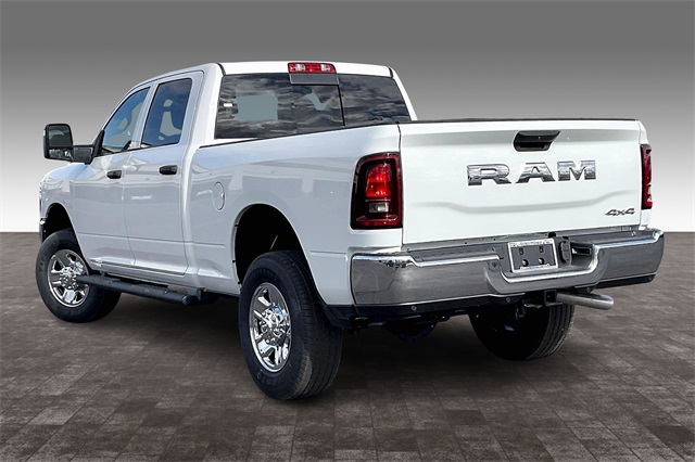2025 Ram 2500 Tradesman photo 3
