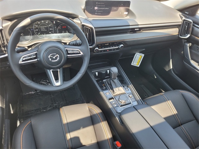 2025 Mazda CX-50 Premium Plus photo 9