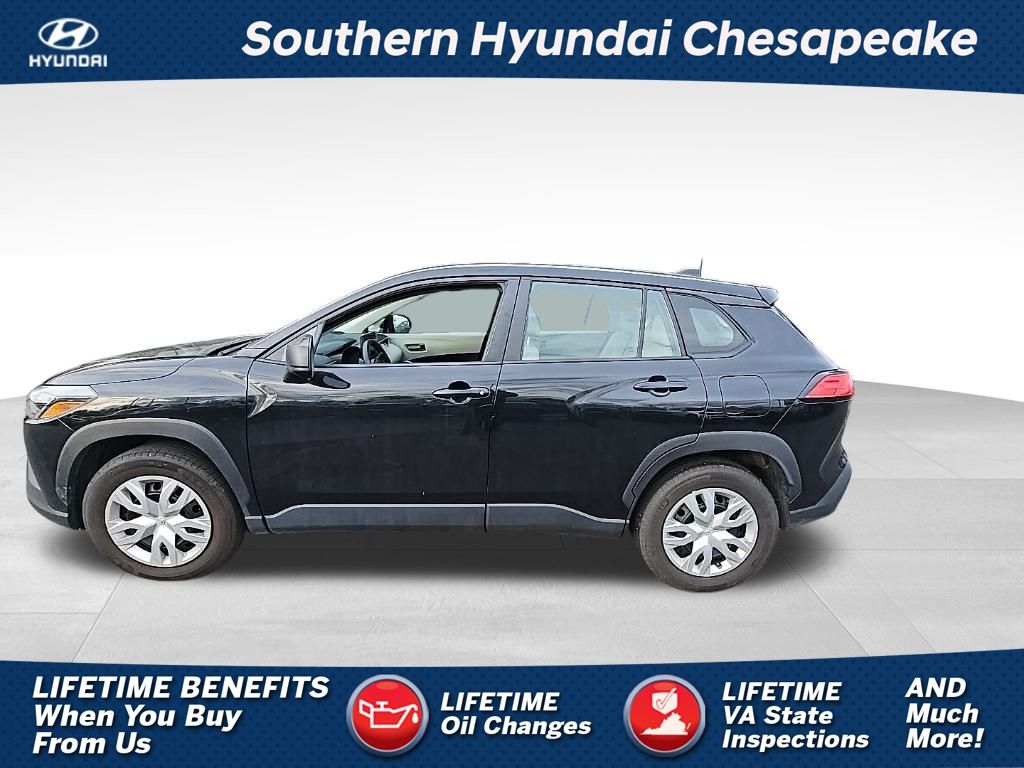 2023 Toyota Corolla Cross L's photo