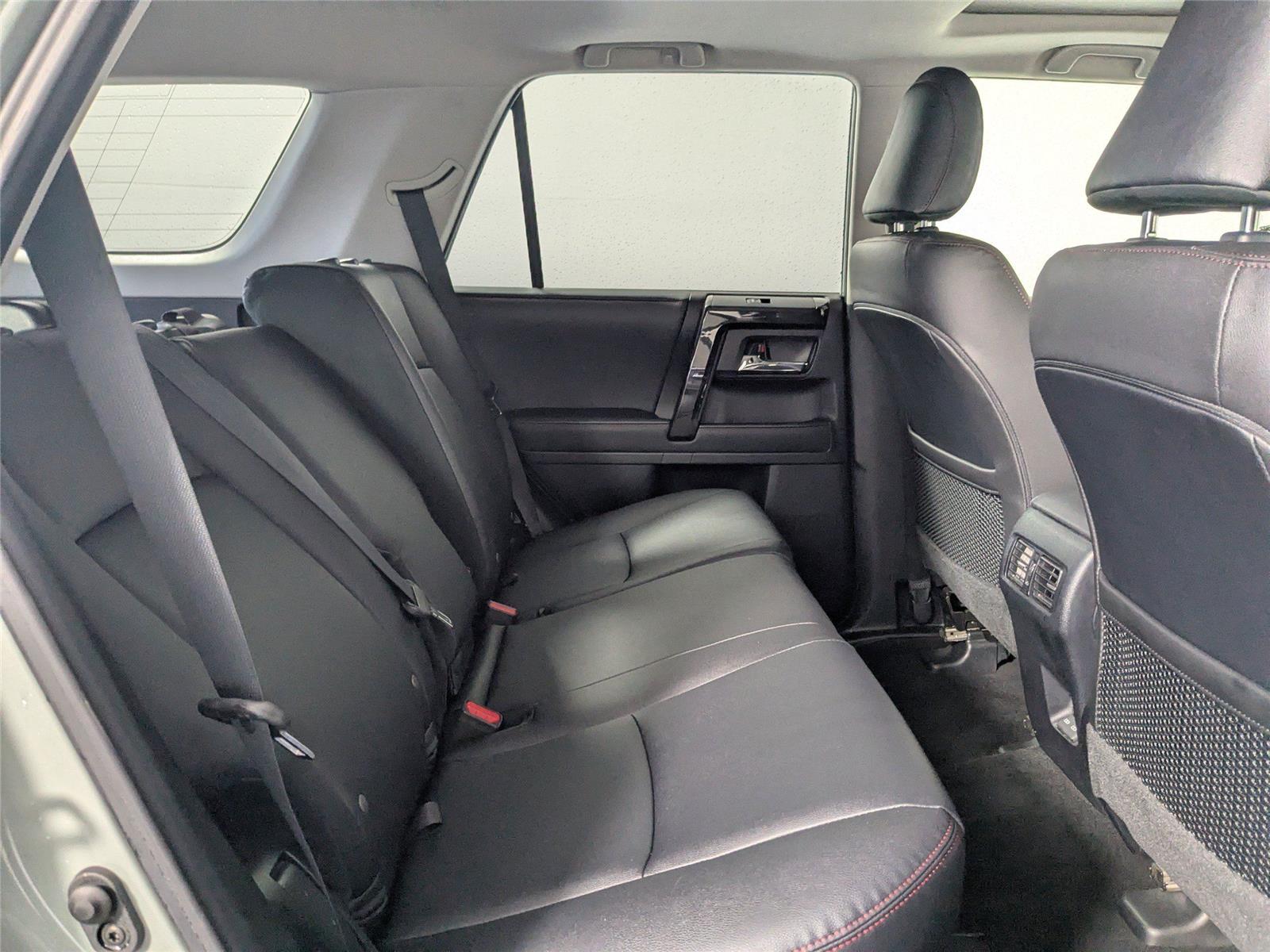 2023 Toyota 4Runner TRD Premium photo 2