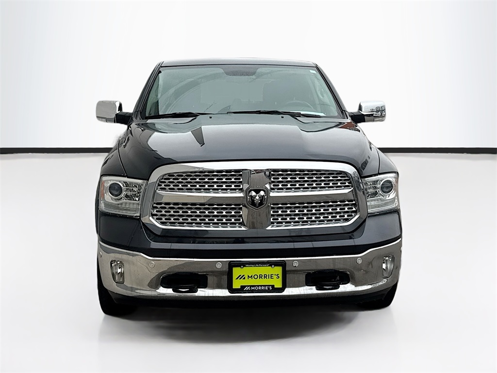 2018 Ram 1500 Laramie photo 2