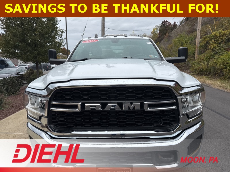 2021 Ram 3500 Tradesman photo 2