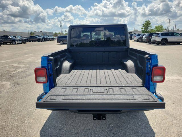 2025 Jeep Gladiator Sport S photo 22