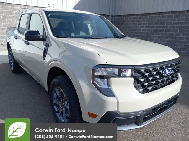 2025 Ford Maverick XLT's photo