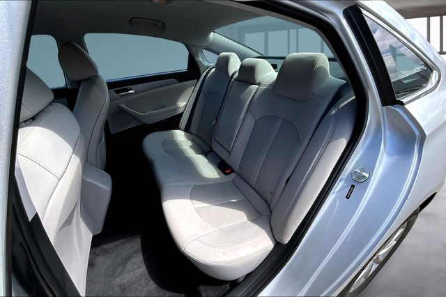 2019 Hyundai Sonata SE photo 17