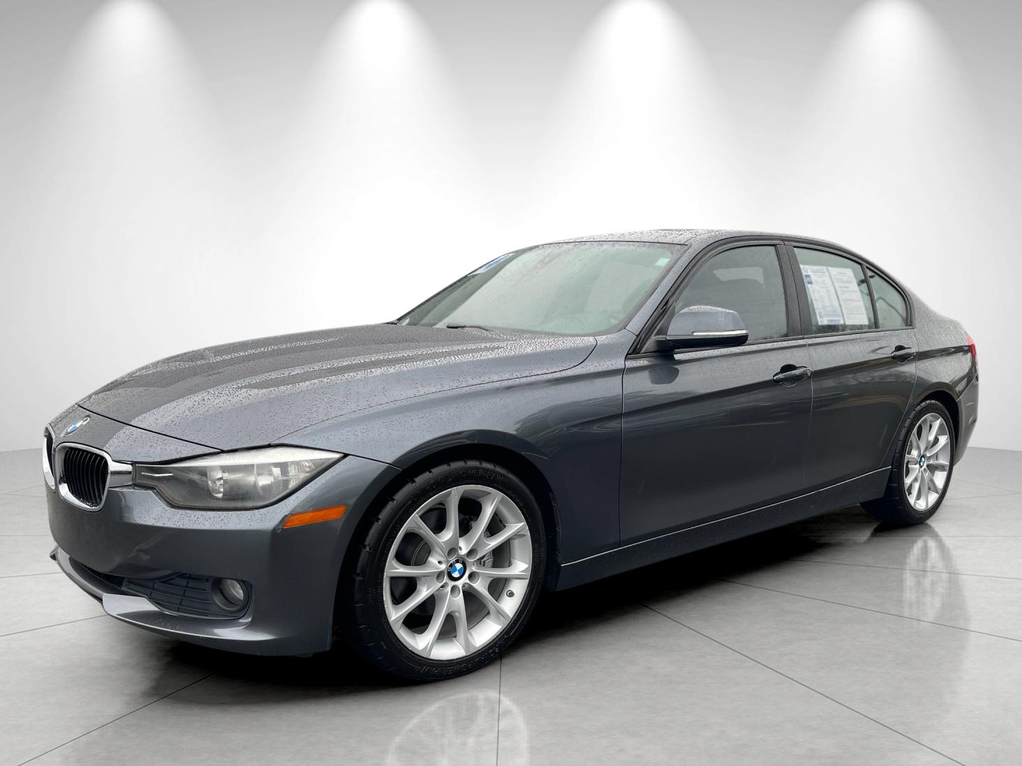 2014 BMW 3 Series 320i