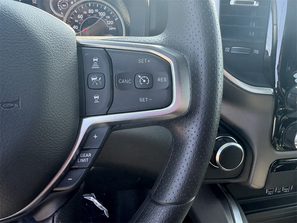2025 Ram 1500 Big Horn photo 20