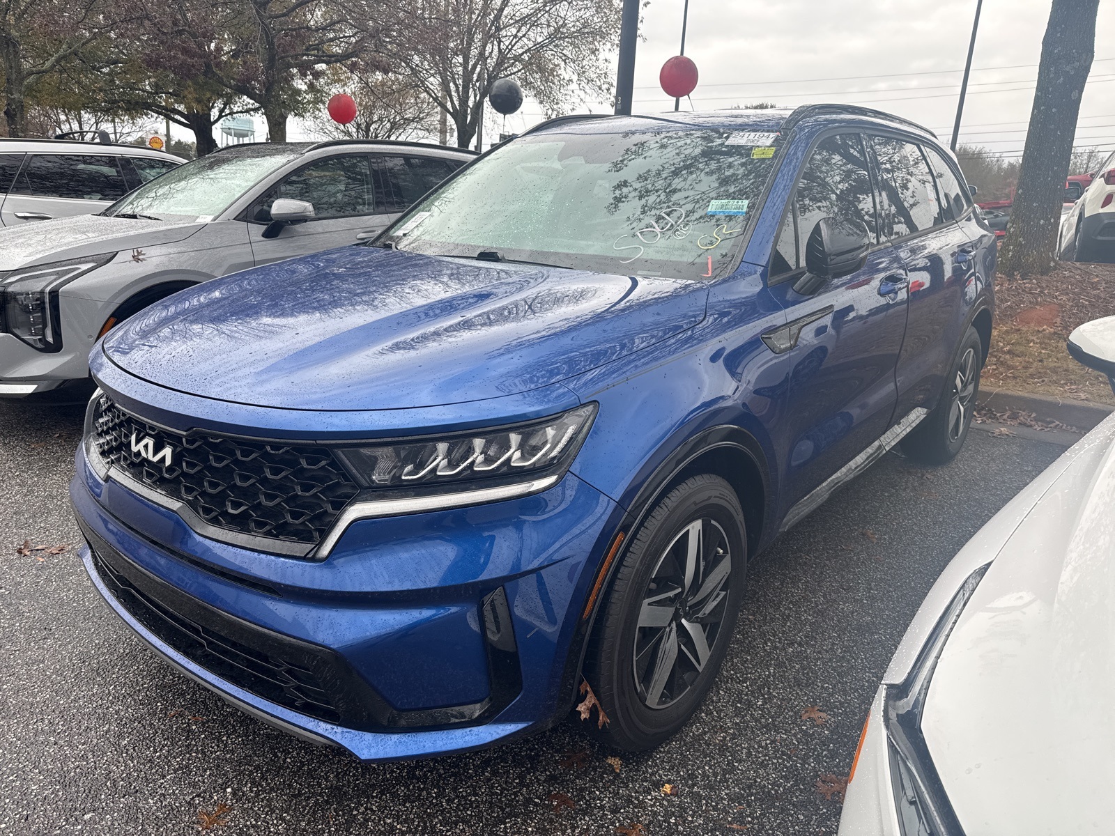 2022 Kia Sorento S photo 3