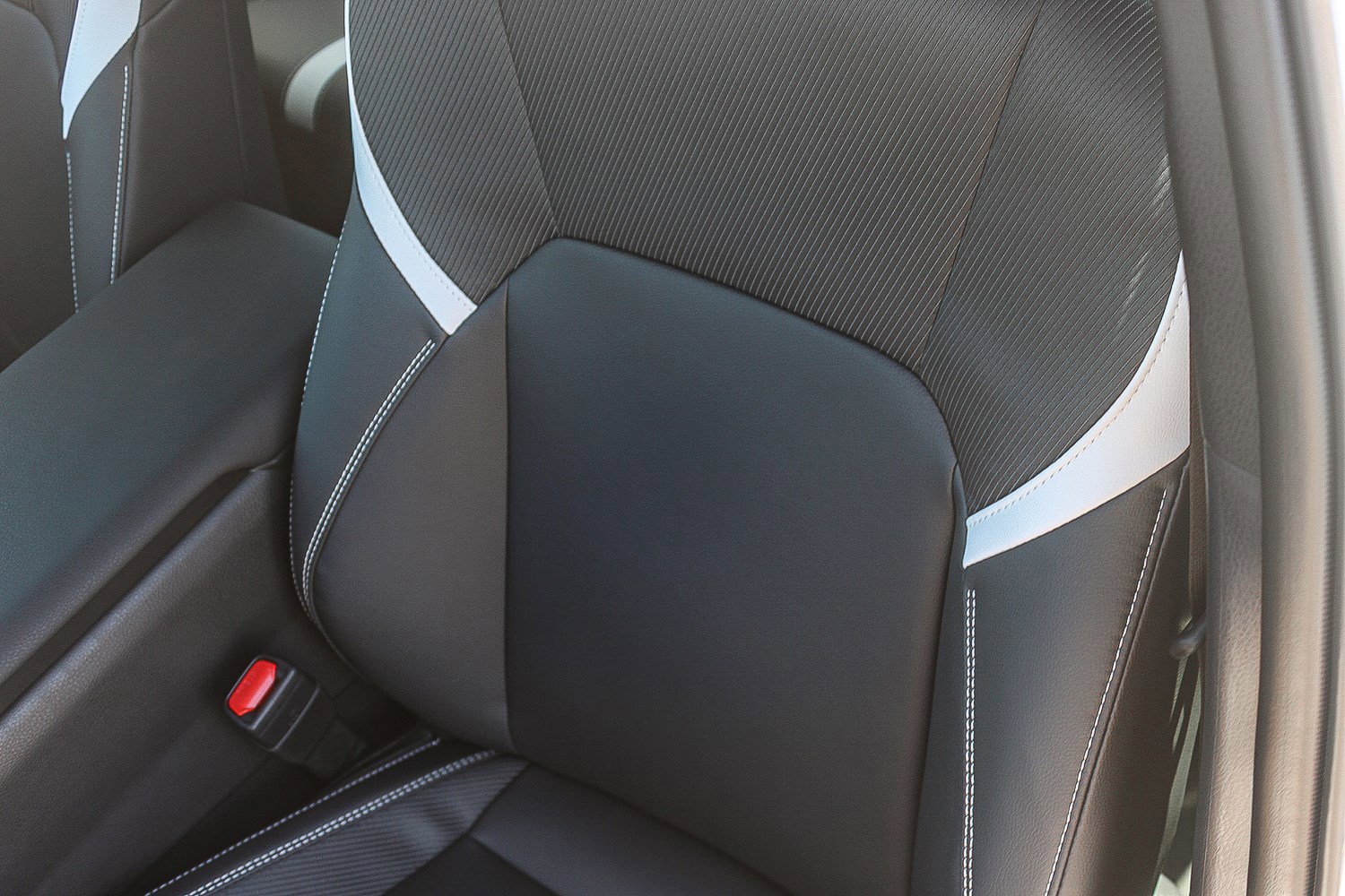 2025 Toyota Camry SE photo 21