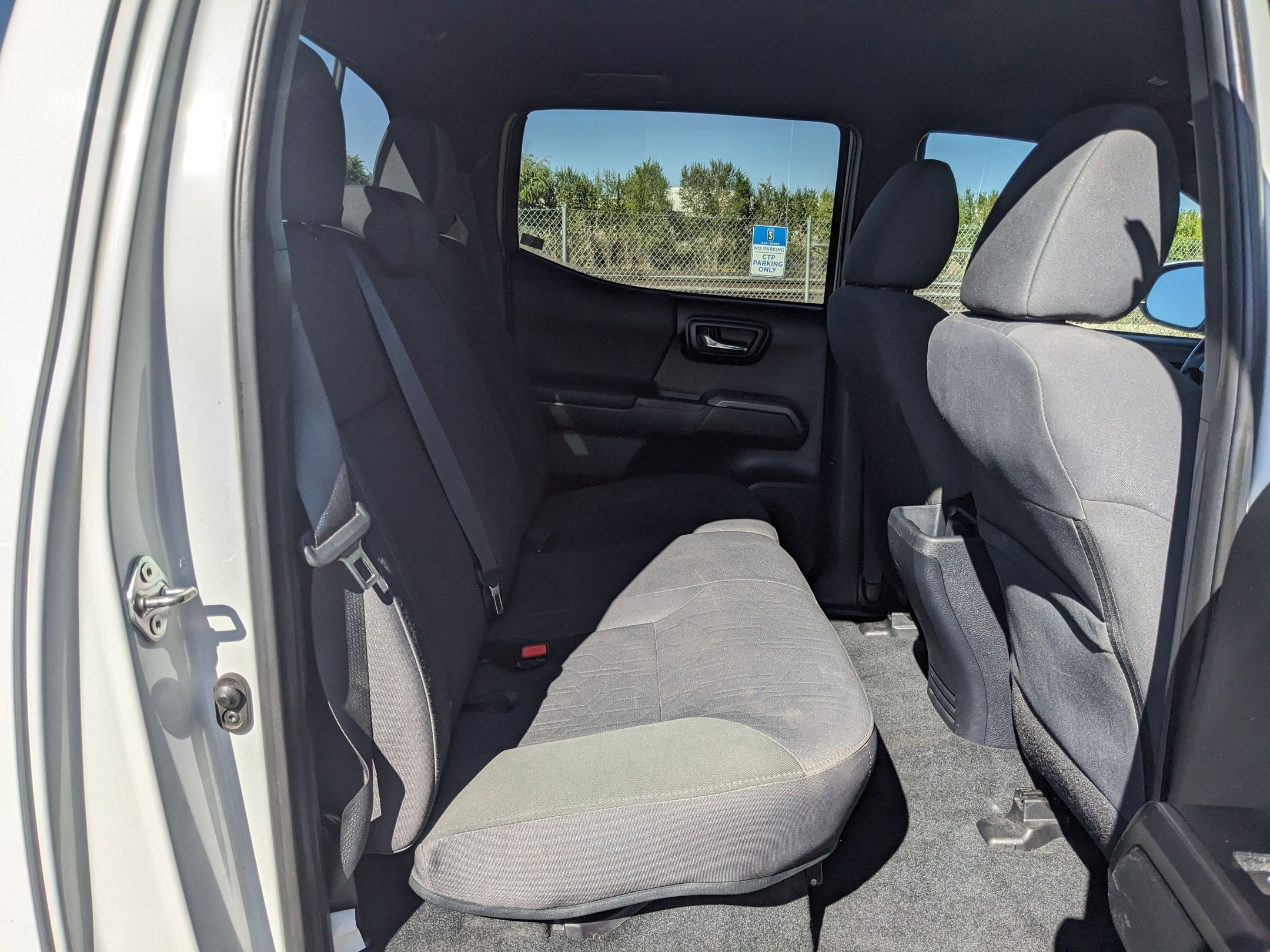 2019 Toyota Tacoma SR5 Long Bed photo 16