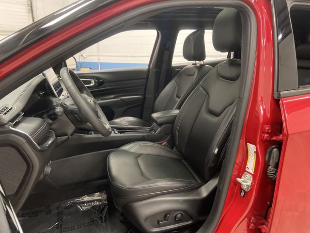 2024 Jeep Compass Limited photo 4