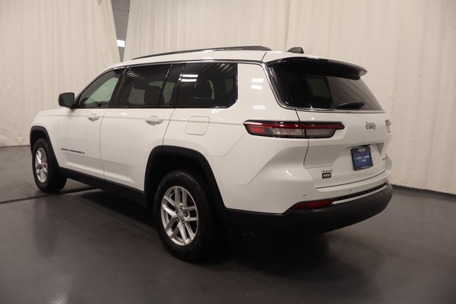 2023 Jeep Grand Cherokee Laredo photo 6