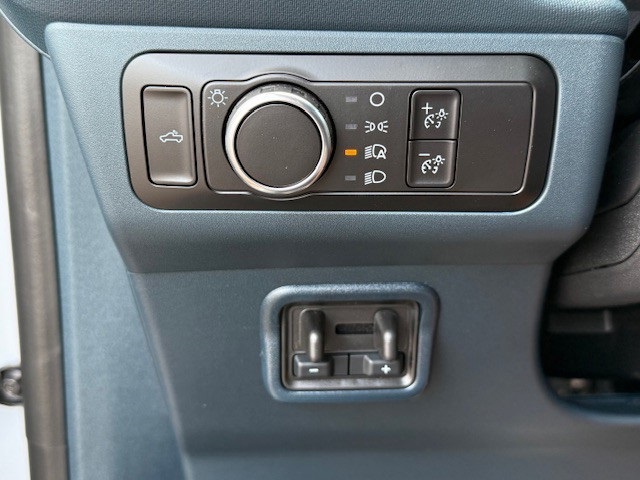 2025 Ford Maverick Lariat photo 30