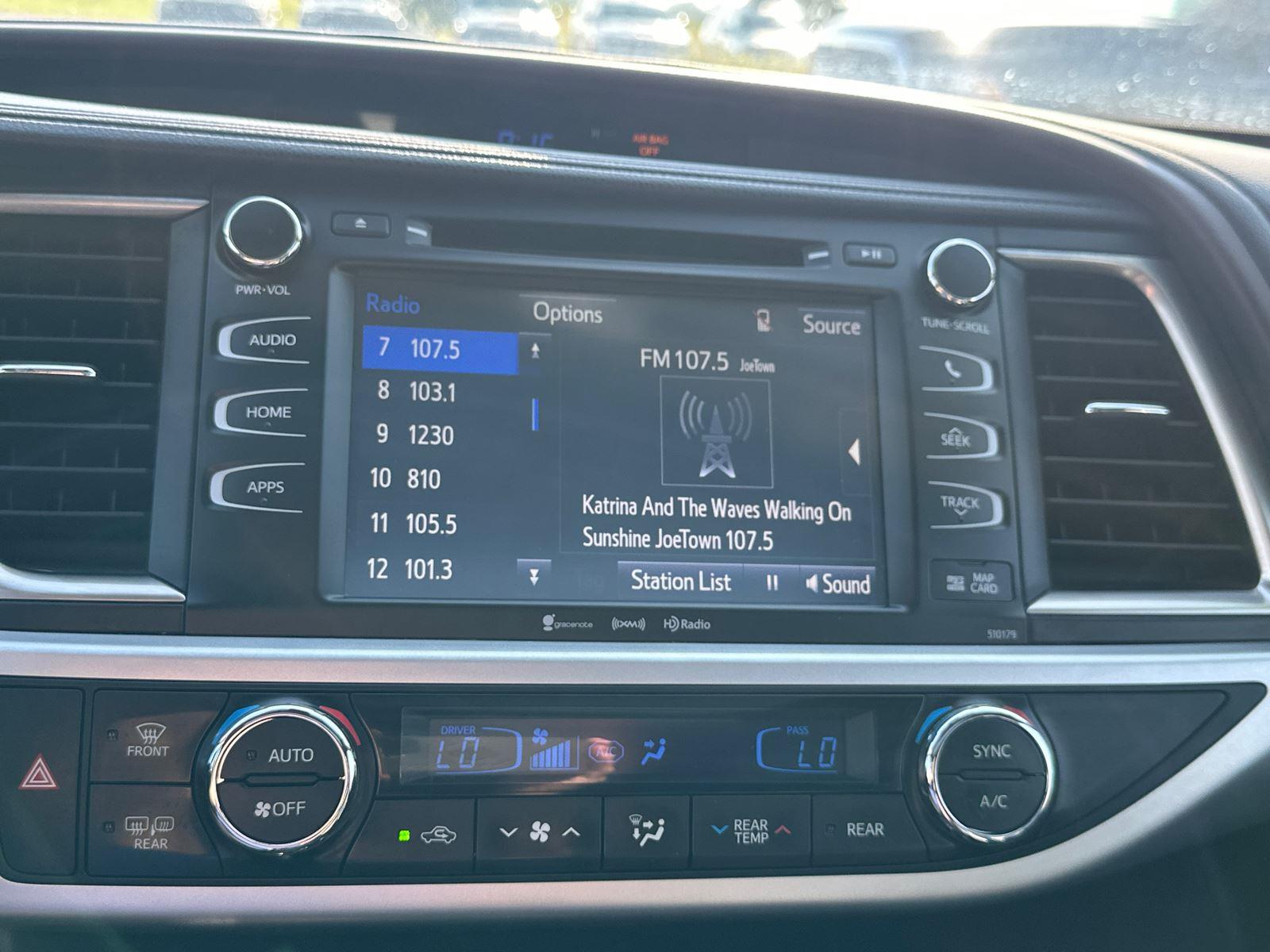 2018 Toyota Highlander XLE photo 16