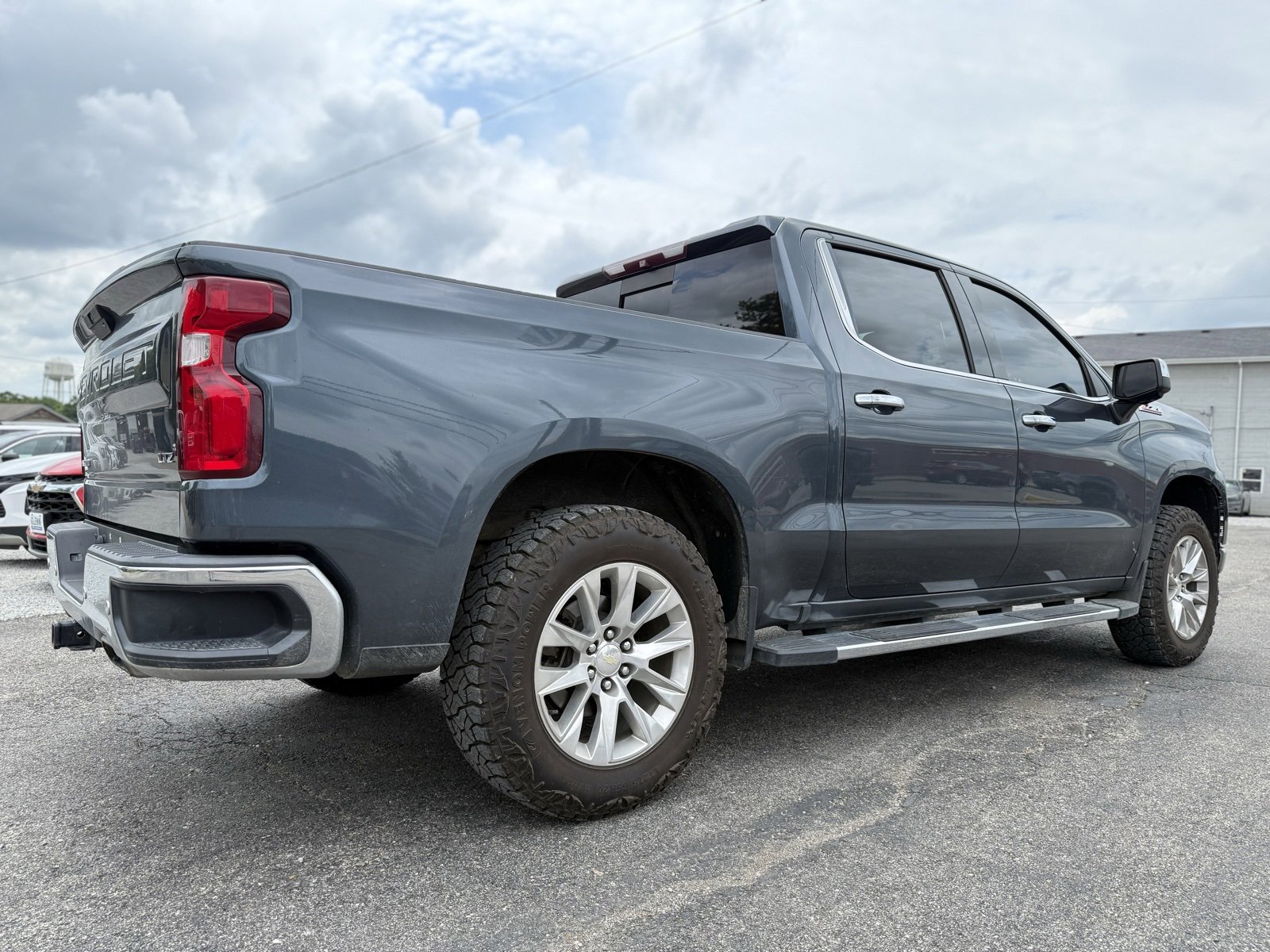 2019 Chevrolet Silverado 1500 LTZ photo 7