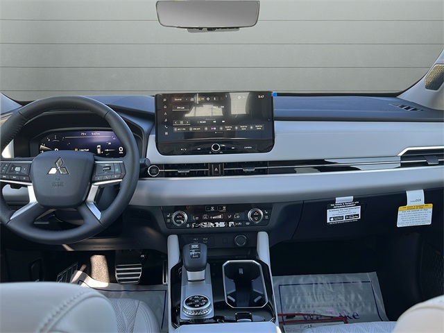 2025 Mitsubishi Outlander SEL photo 31
