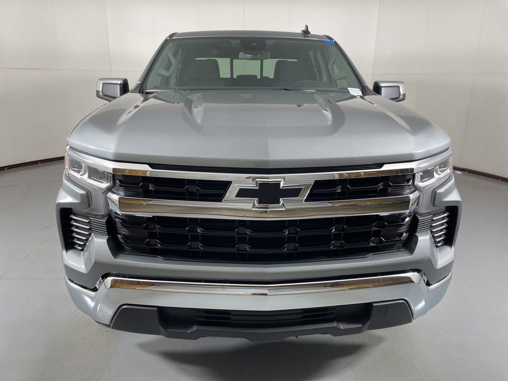 2026 Chevrolet Silverado 1500 LT photo 4