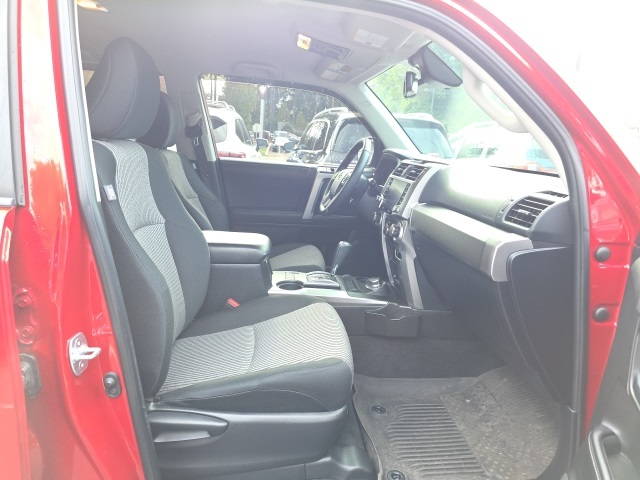 2022 Toyota 4Runner SR5 photo 23