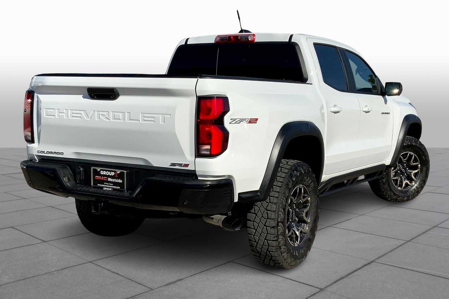 2023 Chevrolet Colorado ZR2 photo 11