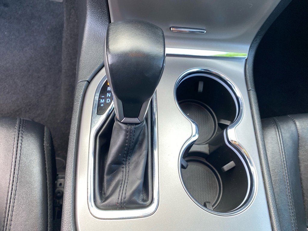 2022 Jeep Cherokee Limited photo 12