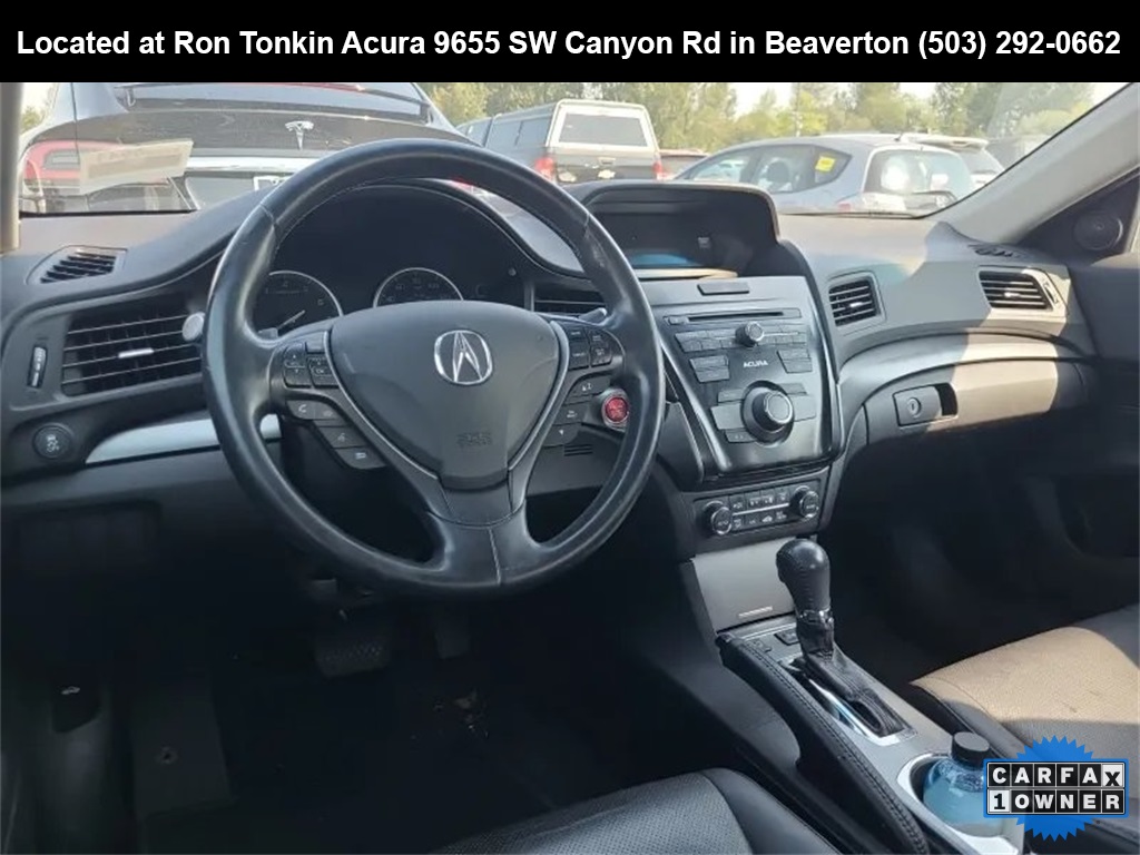2013 Acura ILX 2.0L Premium photo 10