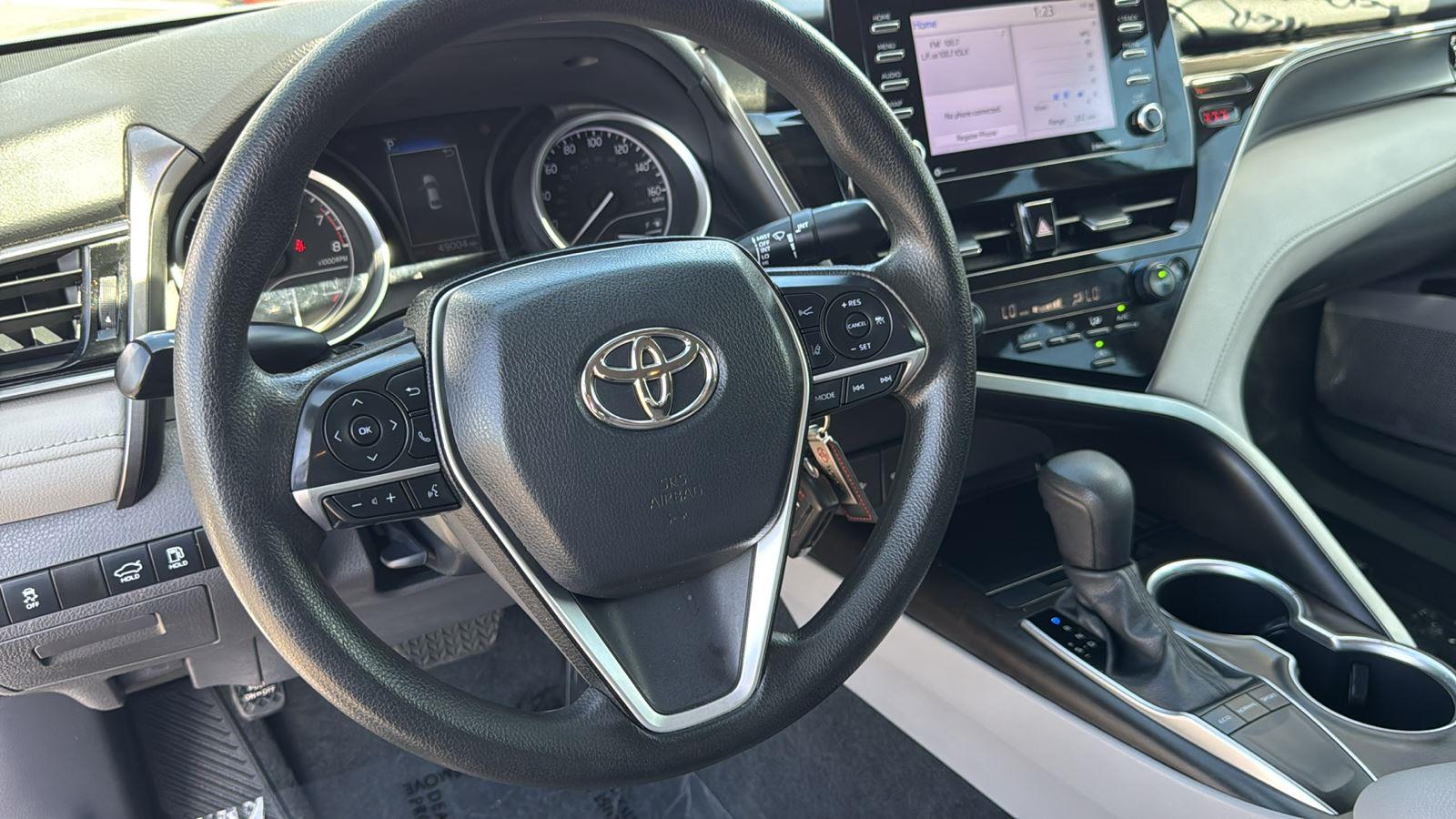 2023 Toyota Camry LE photo 16
