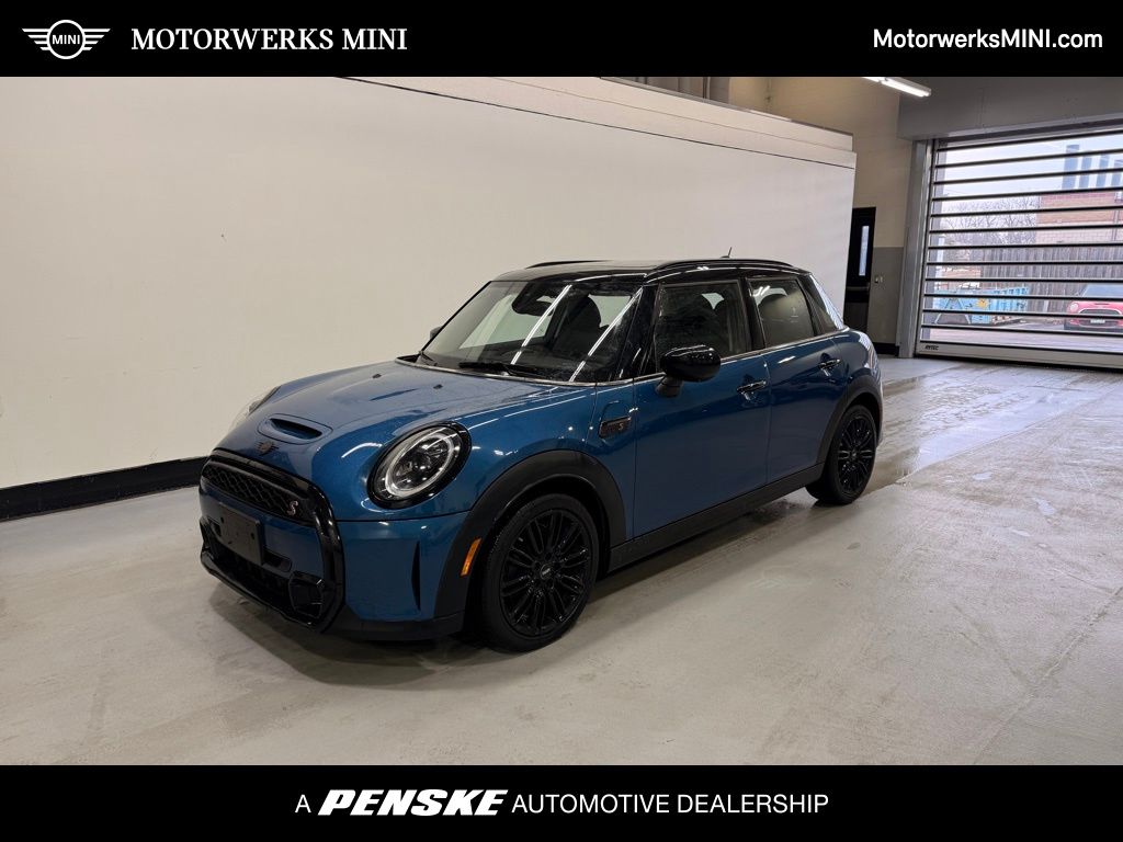 2024 MINI Hardtop 4 Door S