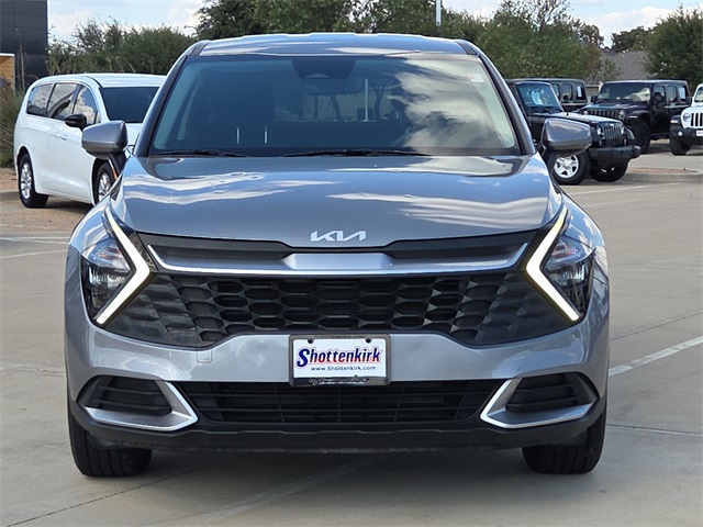 2023 Kia Sportage LX photo 2