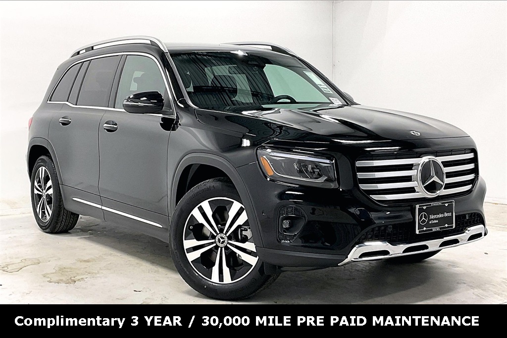 2025 Mercedes-Benz GLB Base's photo