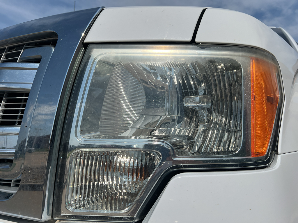 2013 Ford F-150 XLT photo 12