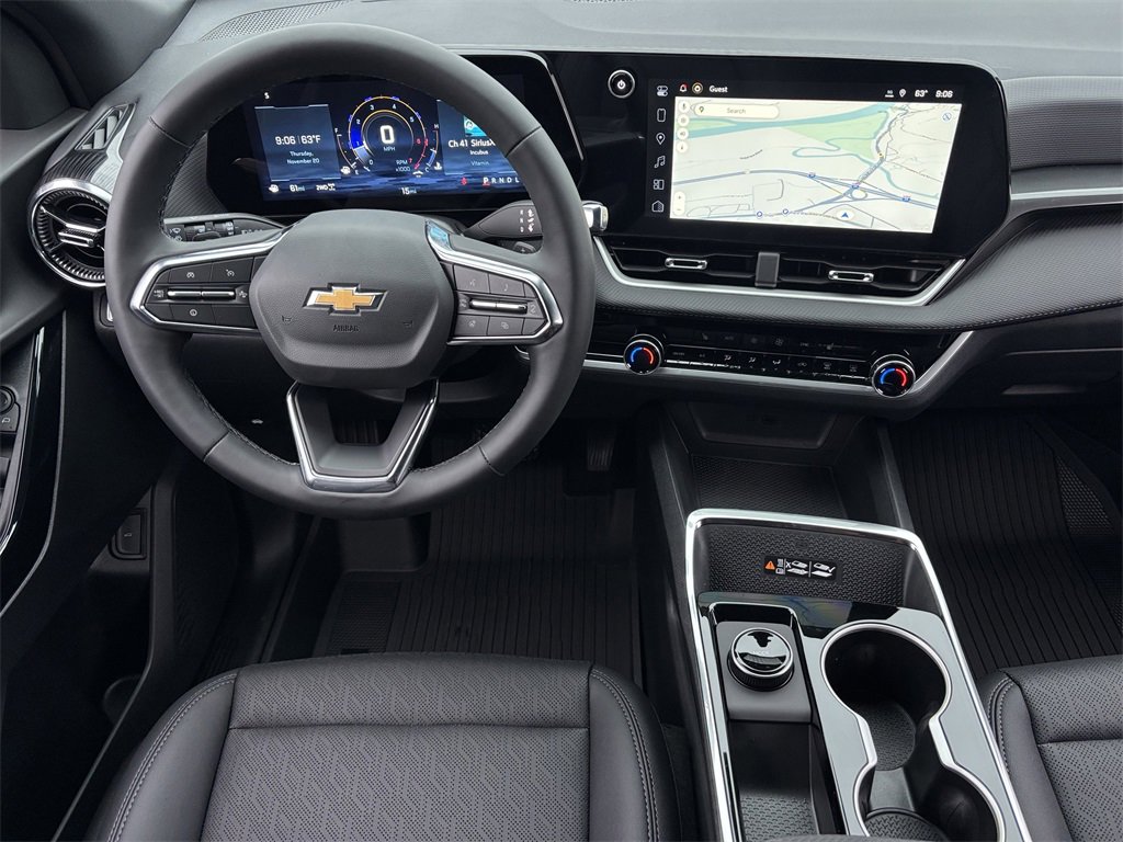 2026 Chevrolet Equinox LT photo 3