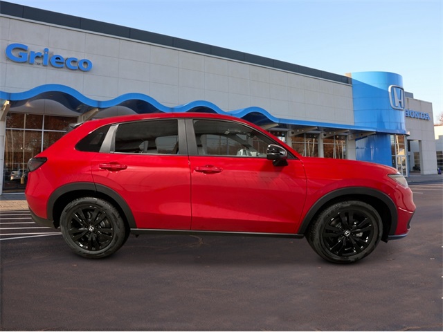 2026 Honda HR-V Sport photo 8