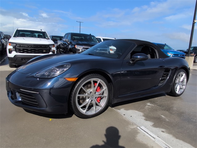 2021 Porsche Boxster S photo 4