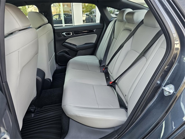 2026 Honda Civic Hybrid Sport Touring photo 9