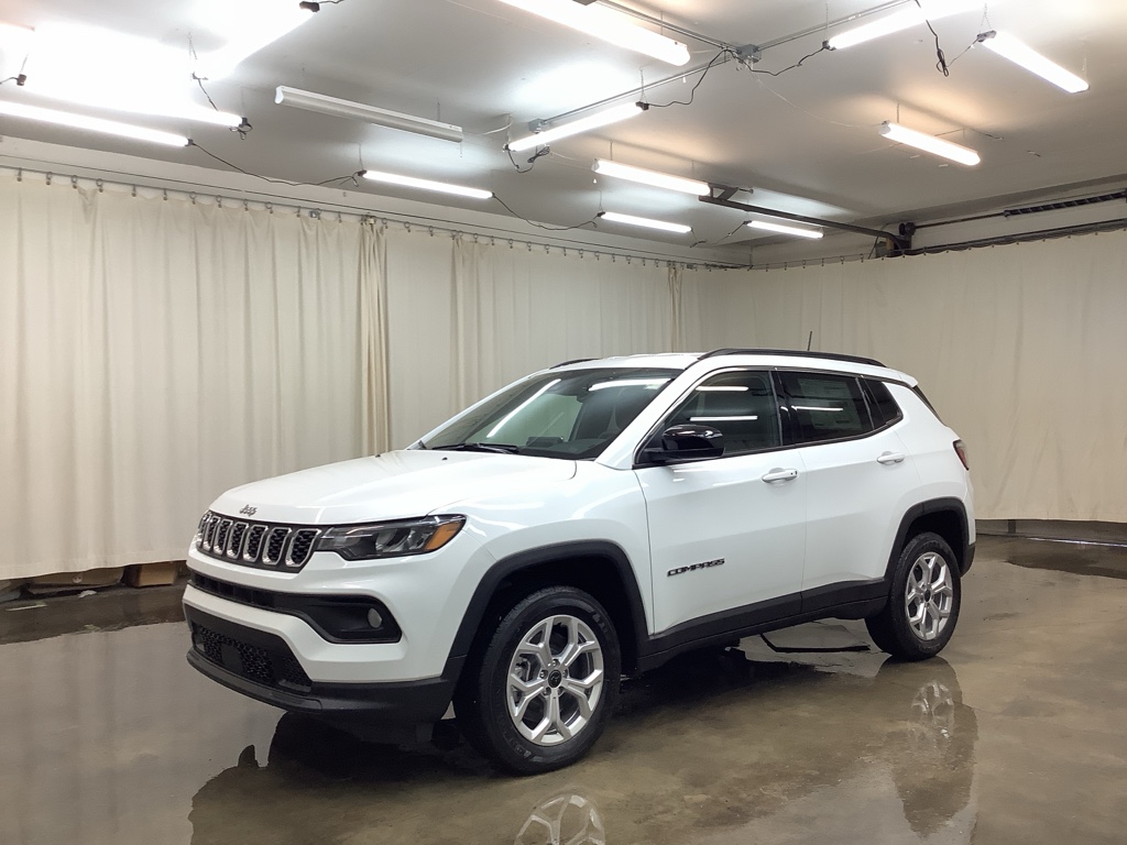 2026 Jeep Compass Latitude's photo