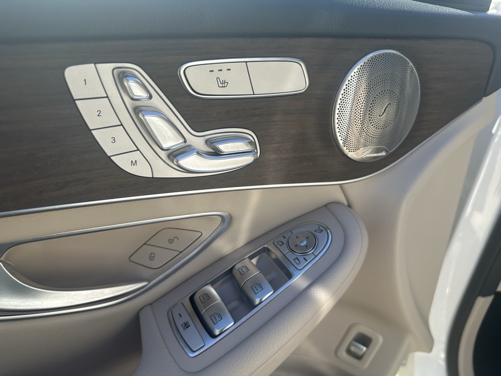 2021 Mercedes Benz GLC 300 4MATIC photo 10