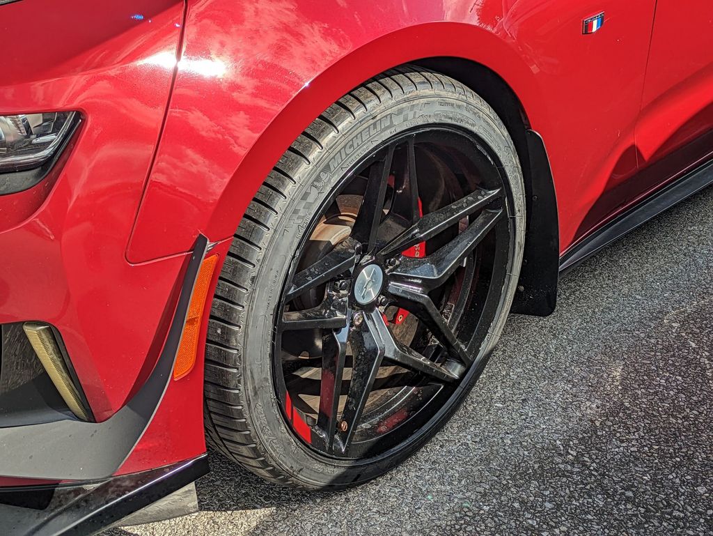 2019 Chevrolet Camaro 1LT photo 5