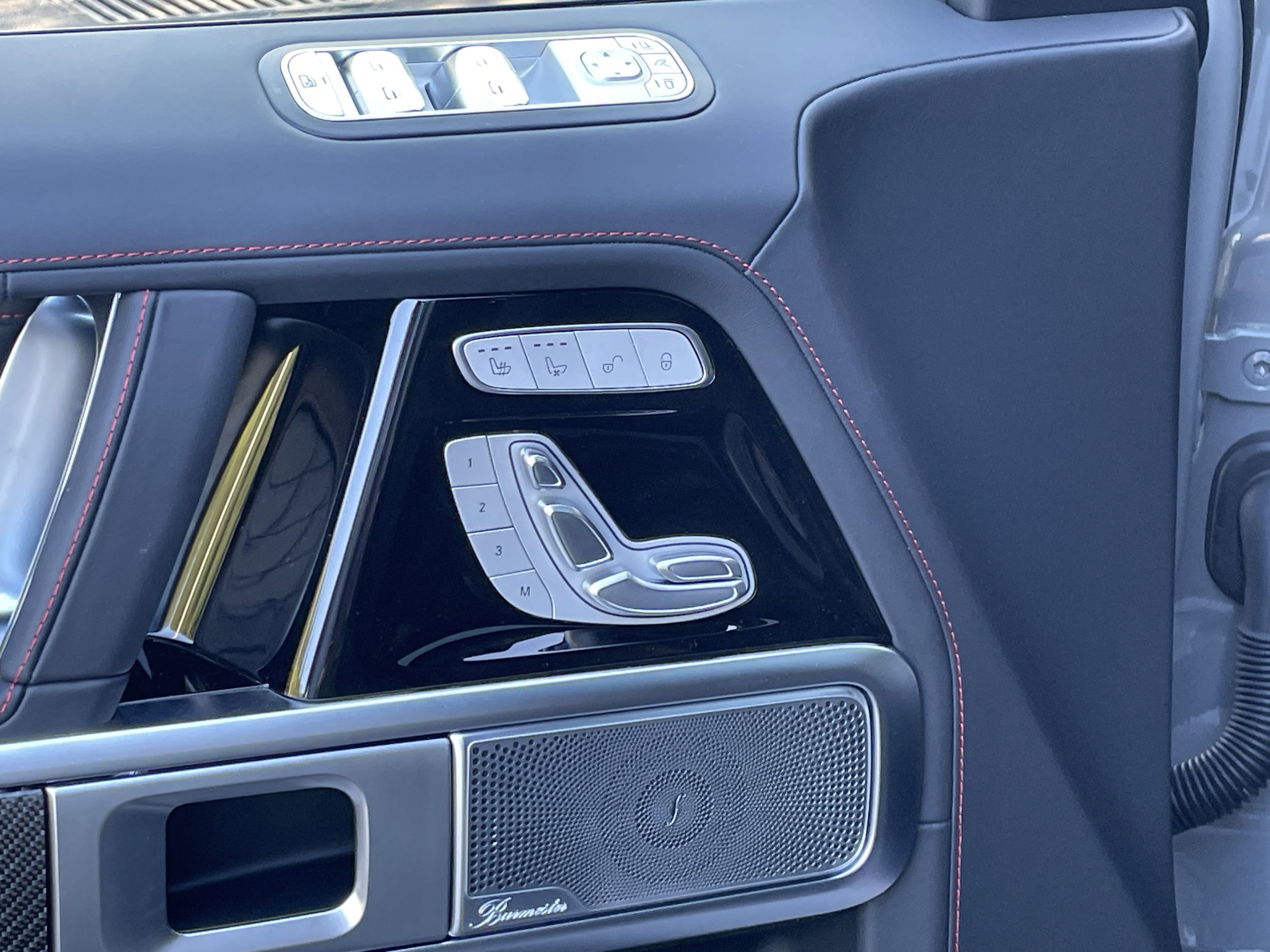 2025 Mercedes Benz G 550 photo 3