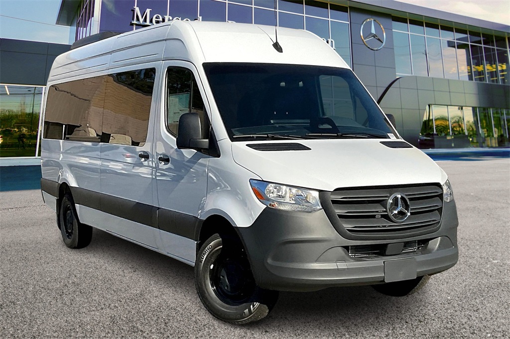2026 Mercedes-Benz Sprinter Passenger Van Base's photo