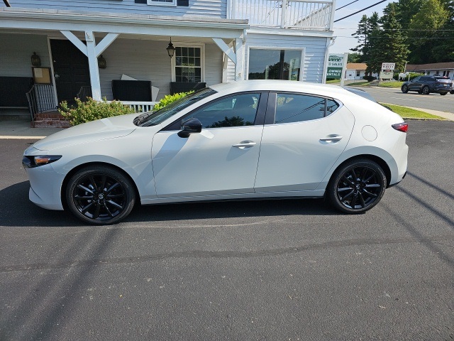 2025 Mazda Mazda3 Hatchback 2.5 Select Sport photo 6