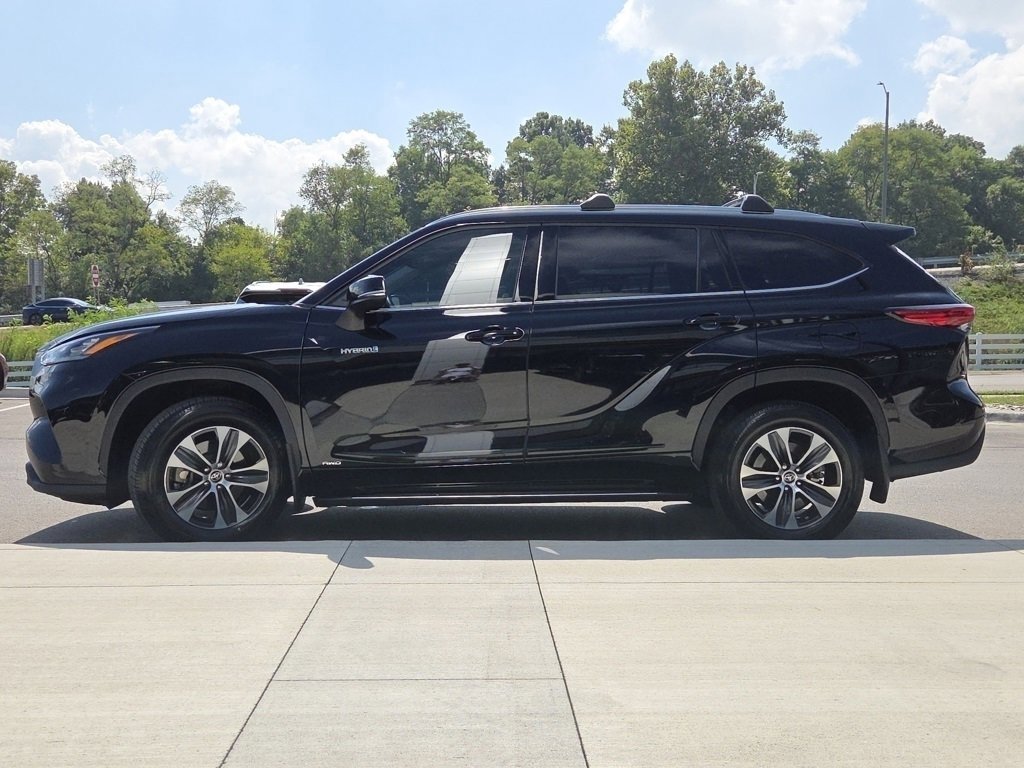 2020 Toyota Highlander Hybrid XLE photo 19