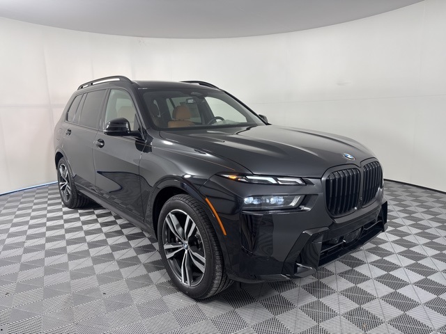 2026 BMW X7 40i's photo