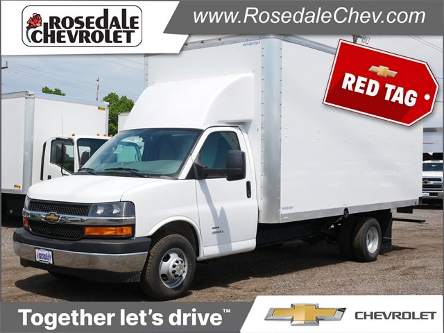 2025 Chevrolet Express Cutaway Base's photo