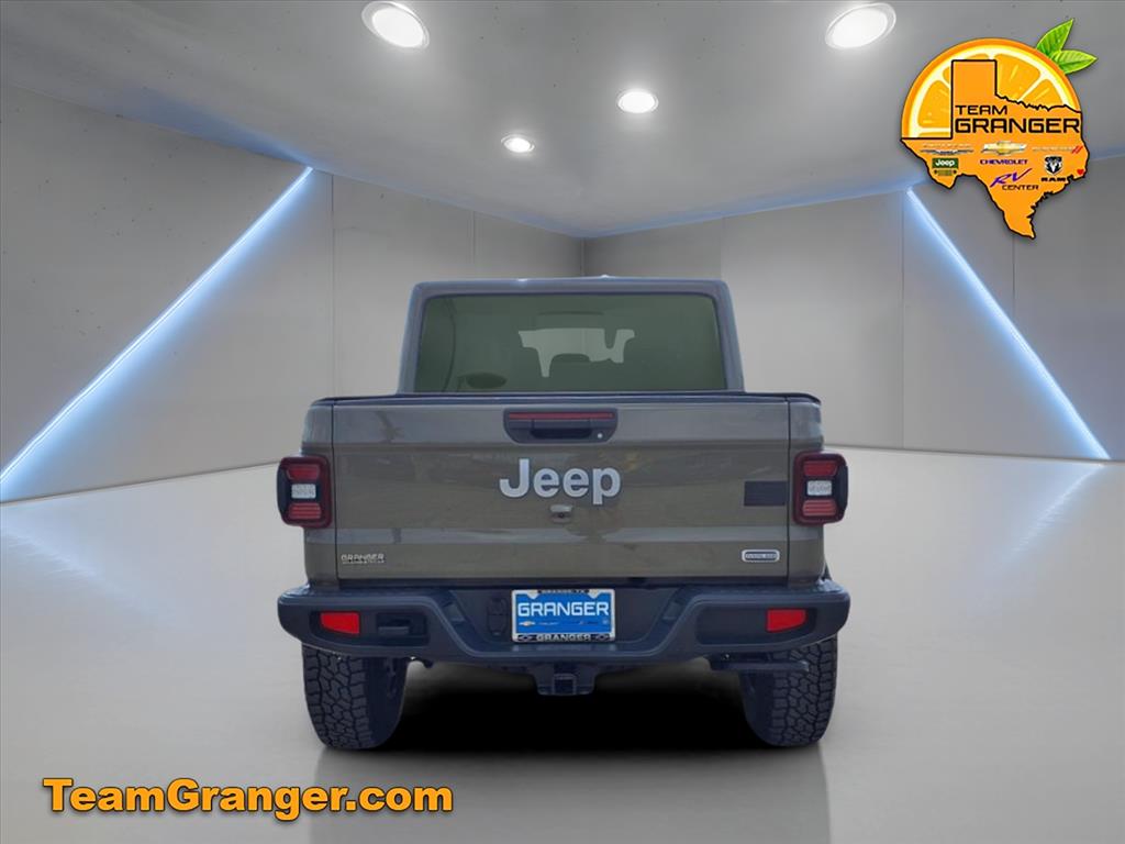2020 Jeep Gladiator Overland photo 5