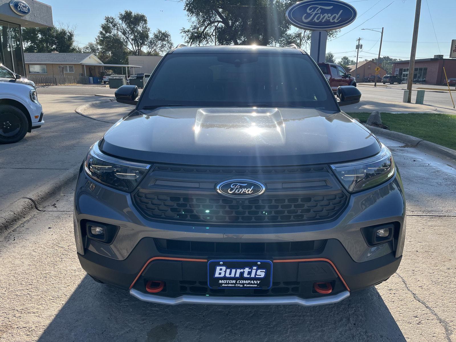 2023 Ford Explorer Timberline photo 3