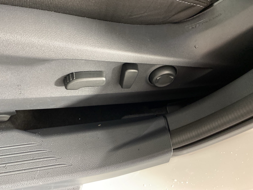 2025 Subaru Outback Premium photo 19