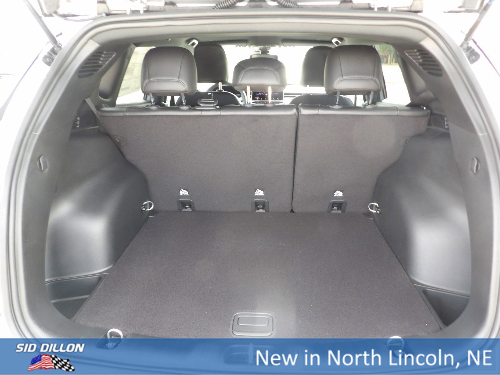 2025 Jeep Compass Limited photo 6